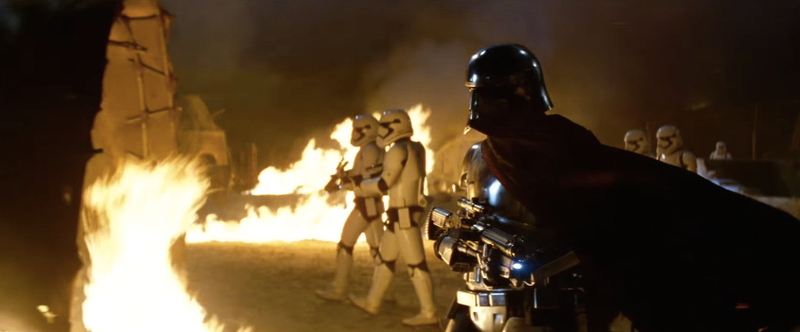 Illustration for article titled Here's a Shot-by-Shot Breakdown of All the Goodies in the Final Star Wars: The Force Awakens Trailer